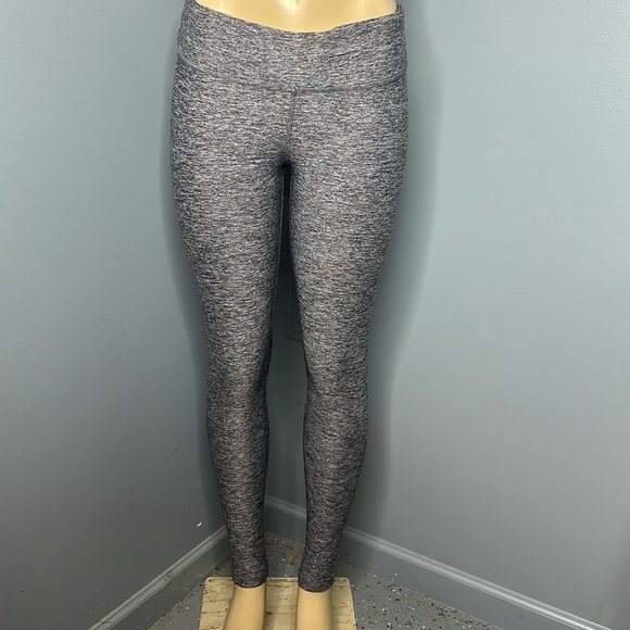 PINK Victoria's Secret Pants - Pink ultimate leggings size S/P gray woman’s